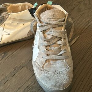 Golden Goose mid star. White w black rear tab. Size 40